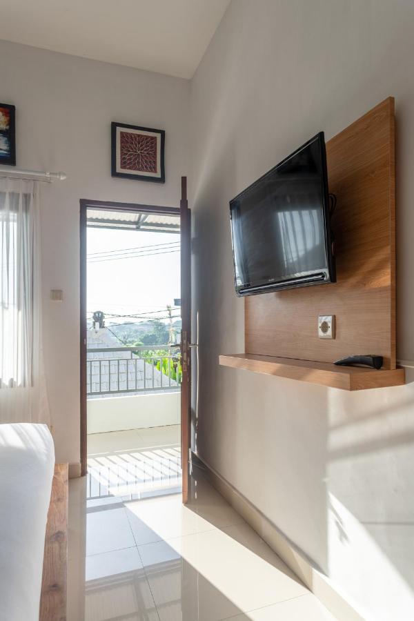 Cempaka Mas Guest House Canggu Dış mekan fotoğraf